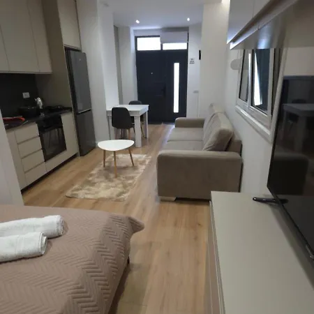 Appartement Center Barrikada Tirana
